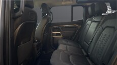 Land Rover Defender 2.0 D240 SE 110 5dr Auto Diesel Estate